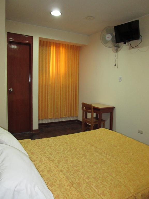 Hotel Panamericano Lima Bilik gambar