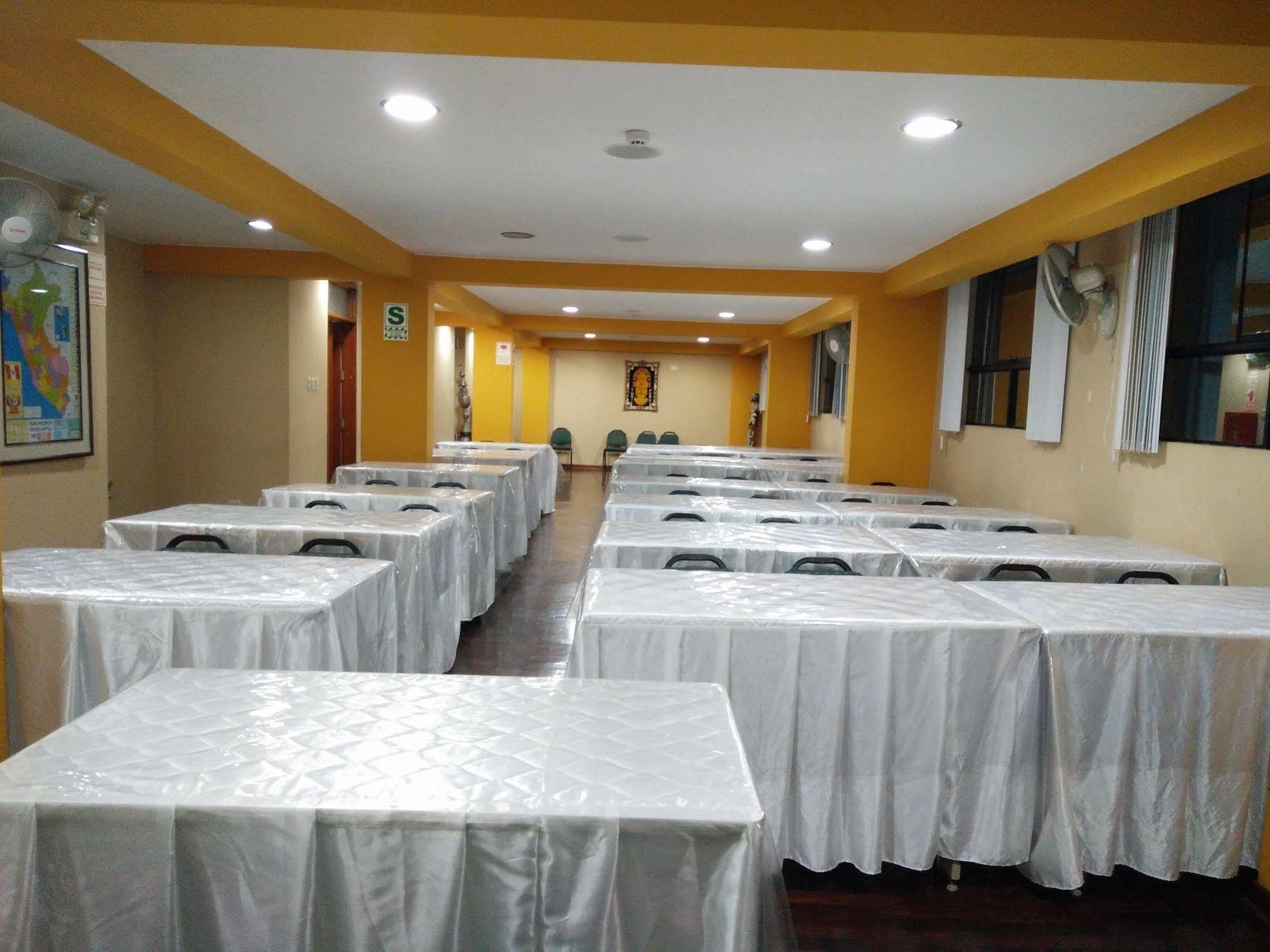 Hotel Panamericano Lima Luaran gambar